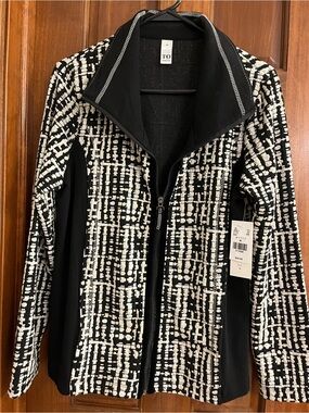 Black & White Patterned Zip-Front Jacket